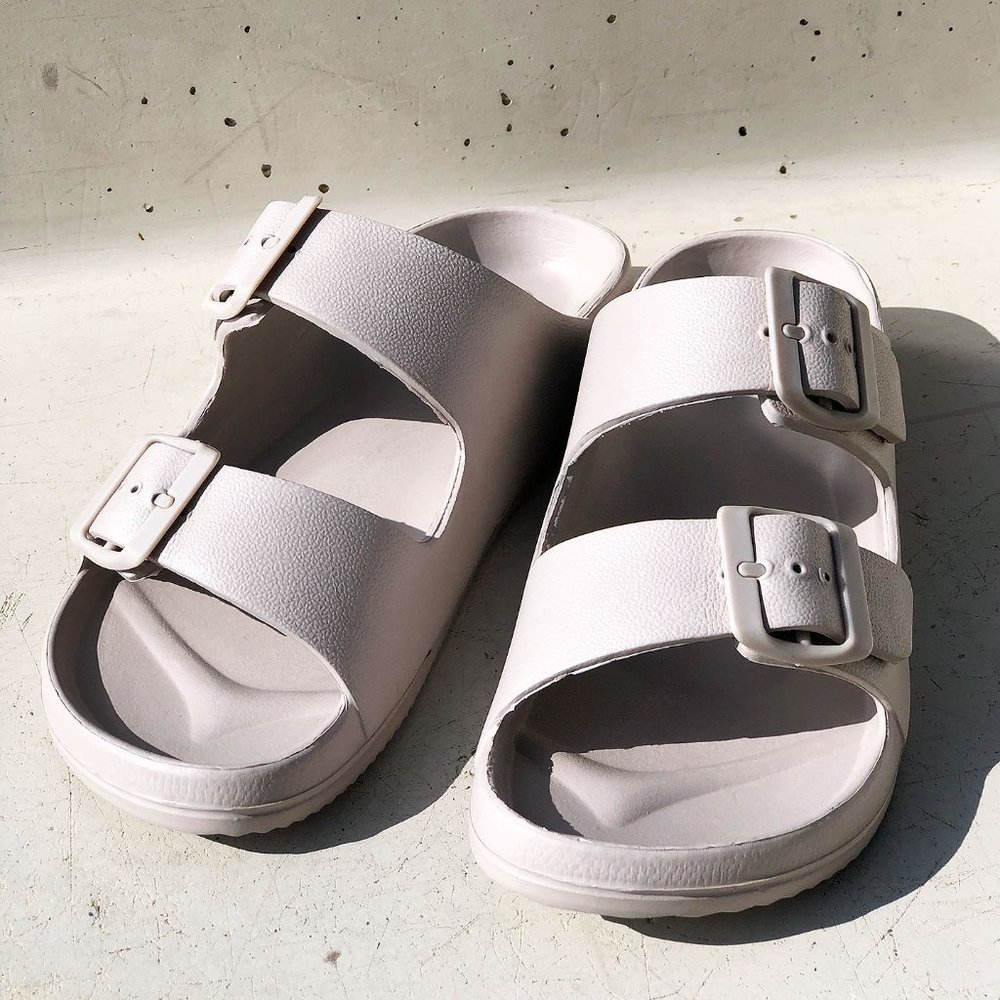NEW Adjustable Double Buckled Straps Comfy Slides Slippers Sandals Warm Gray - Picture 7 of 13